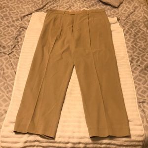 Tommy Bahama 35x32 Pants. Like new!!